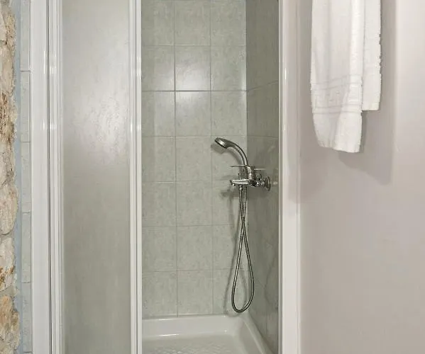 Stone House In Olive Grove - Former Denis Stone Βίλα *