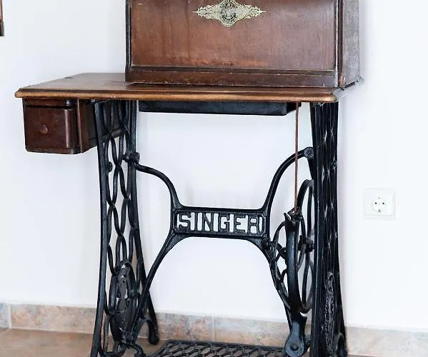 Stone House In Olive Grove - Former Denis Stone