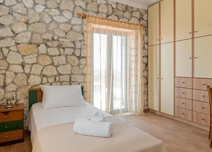 Βίλα Stone House In Olive Grove - Former Denis Stone