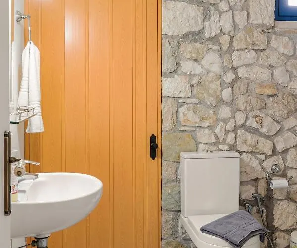 Βίλα Stone House In Olive Grove - Former Denis Stone