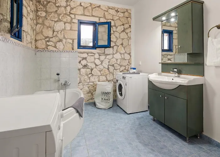 Stone House In Olive Grove - Former Denis Stone Βίλα