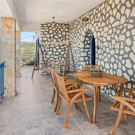 Villa Stone House In Olive Grove - Former Denis Stone
