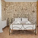 ヴィラ Stone House In Olive Grove - Former Denis Stone トラペザキ