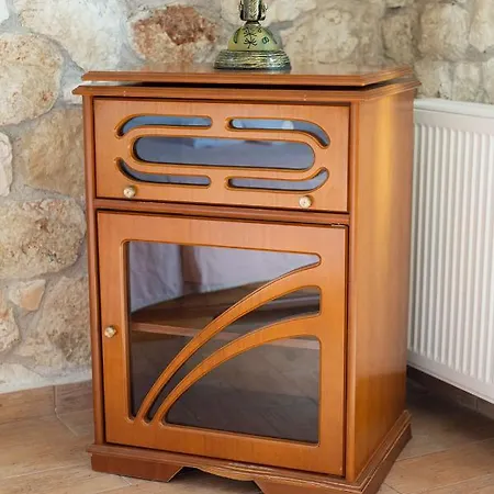 Villa Stone House In Olive Grove - Former Denis Stone *