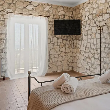 Stone House In Olive Grove - Former Denis Stone Villa