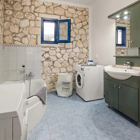 Stone House In Olive Grove - Former Denis Stone Villa